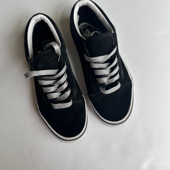 Vans Black Suede Lace Up Sneakers Youth Size 3 - Picture 2 of 8